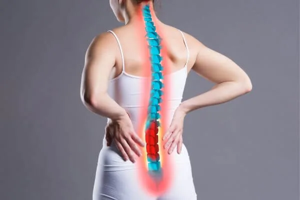 Osteoporose Symptome: Rückenschmerzen